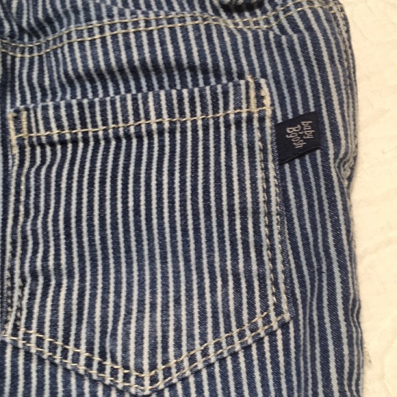12m (4/$20) Engineer-Stripe OshKosh Jeans - Picture 15 of 16